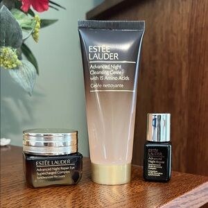 Estee Lauder Night Repair and Cleansing Set with sample Advanced Night Repair